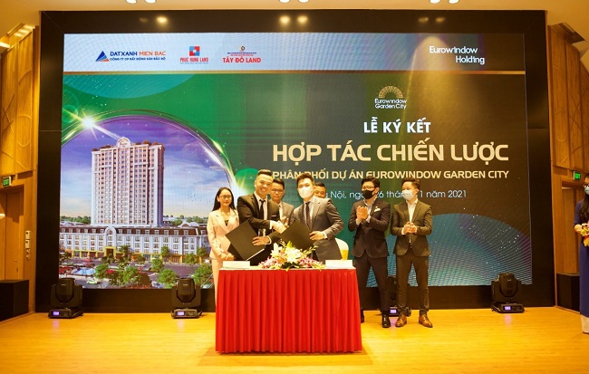 backdrop-le-ky-ket-01