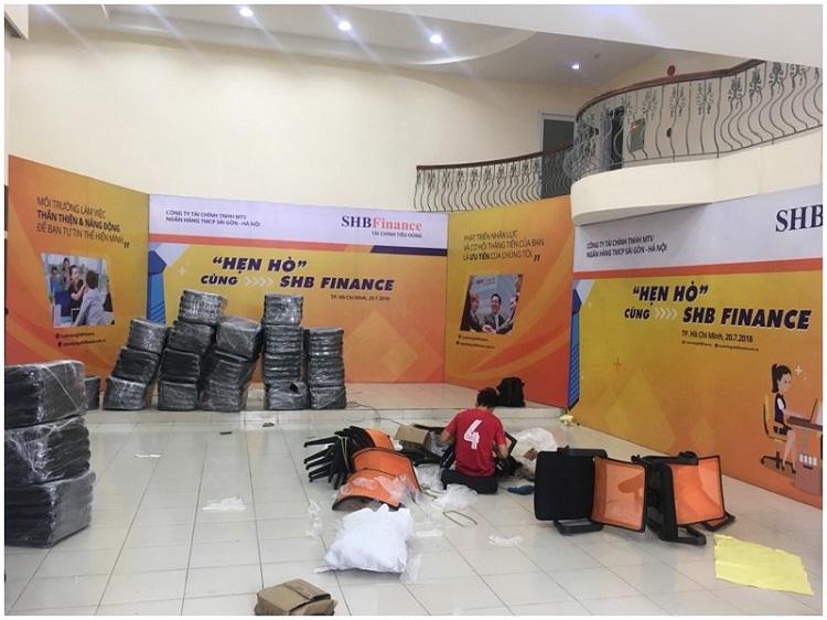 don-vi-thi-cong-backdrop-gia-re-tphcm