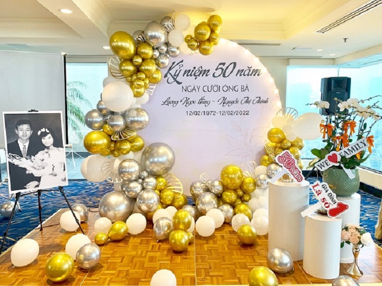 thi-cong-backdrop-ngay-cuoi